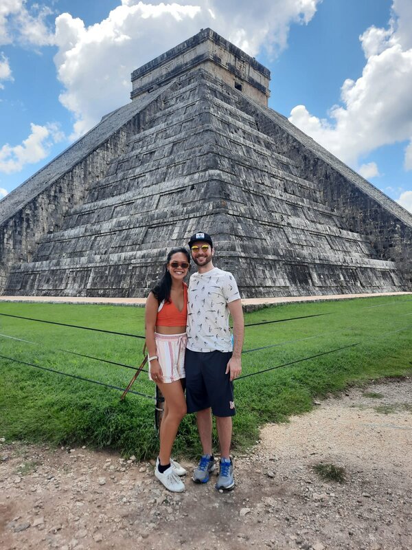 Derek and Nhi traveling